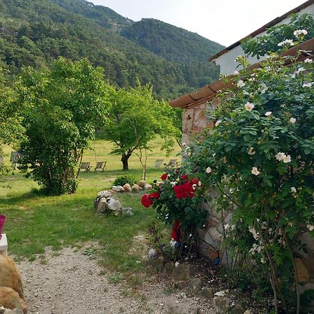 Gite La Mountagna Peyroules Εξωτερικό φωτογραφία